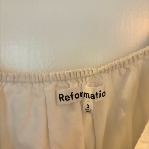 White reformation dress with pillow sleeves - Picture 2 of 4